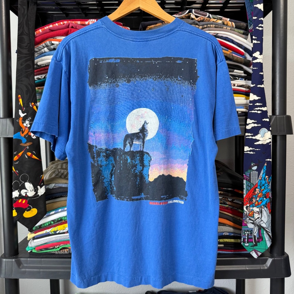 Vintage Blue Marlboro Unlimited Wolf Moon Graphic Pocket Tee XL Light Wear